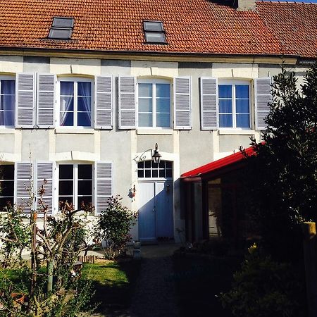 Comme A La Maison Bed and Breakfast Tours-sur-Marne Habitación foto