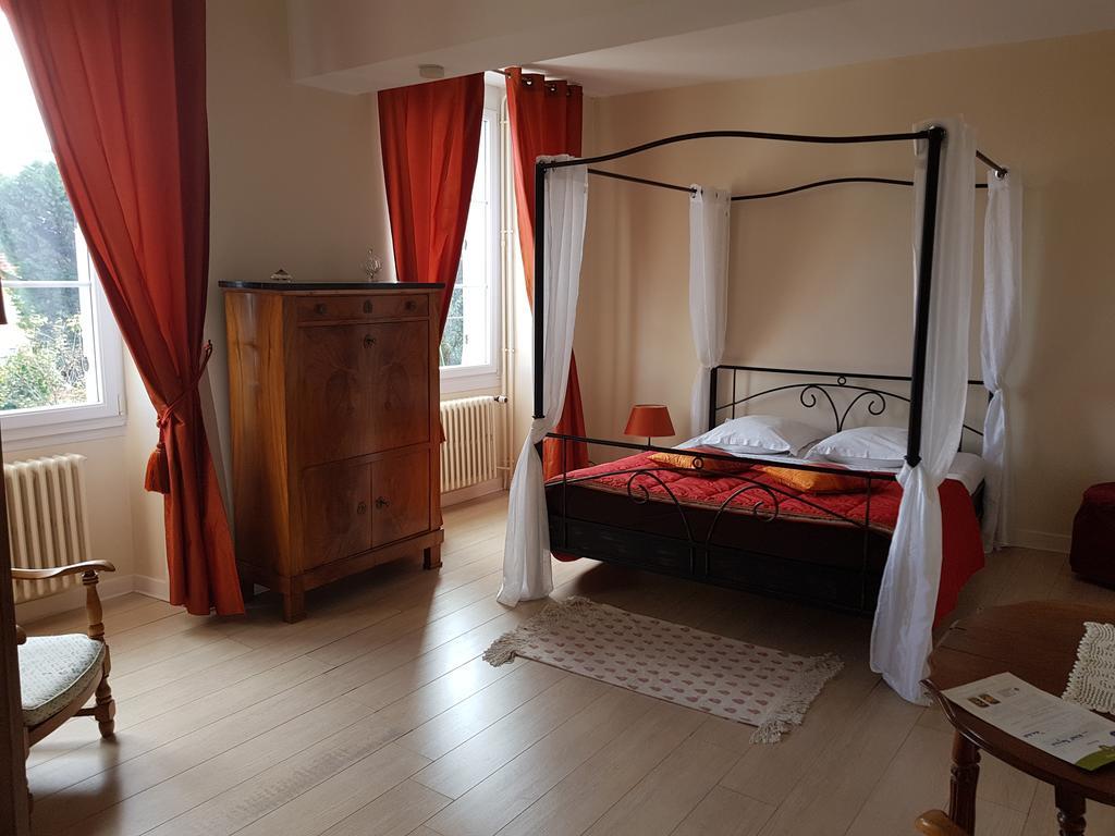 Comme A La Maison Bed and Breakfast Tours-sur-Marne Exterior foto